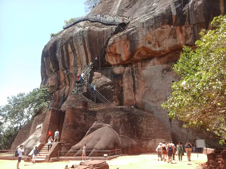 Photo of Dambulla, Sri Lanka by Joy Bose