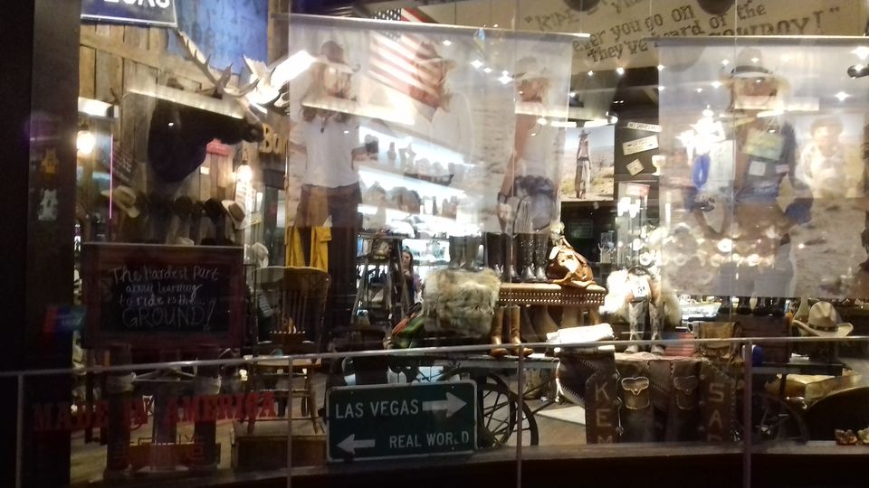 Photo of 3 days in Las Vegas 50/147 by Joy Bose