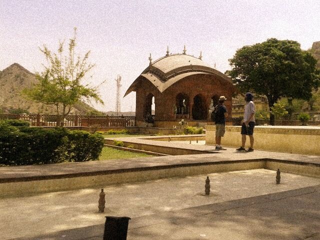 Photo of A wanderlust for the west! 2/3 by Aakriti Chauhan