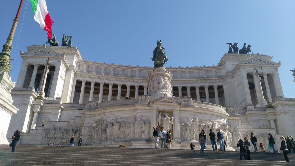 Photo of Altare della Patria, Piazza Venezia, Rome, Metropolitan City of Rome, Italy by Lakshmi Shuklla