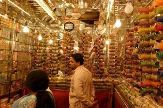 Photo of Hyderabad's Emporium 25/37 by Babloo kandala