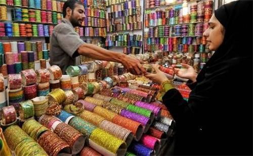 Photo of Hyderabad's Emporium 34/37 by Babloo kandala