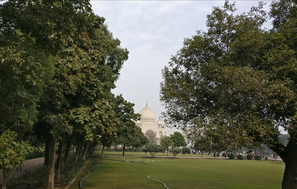 Photo of Taj Mahal, Dharmapuri, Tajganj, Agra, Uttar Pradesh, India by Pallavi Varun