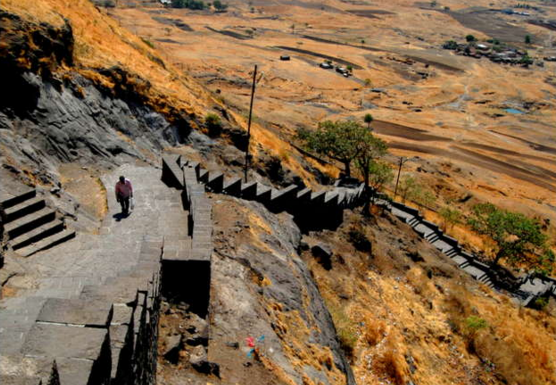 Photo of Weekend getaway From Pune To Lenyadri Caves, Ozar & Bhimashankar by Khem Singh