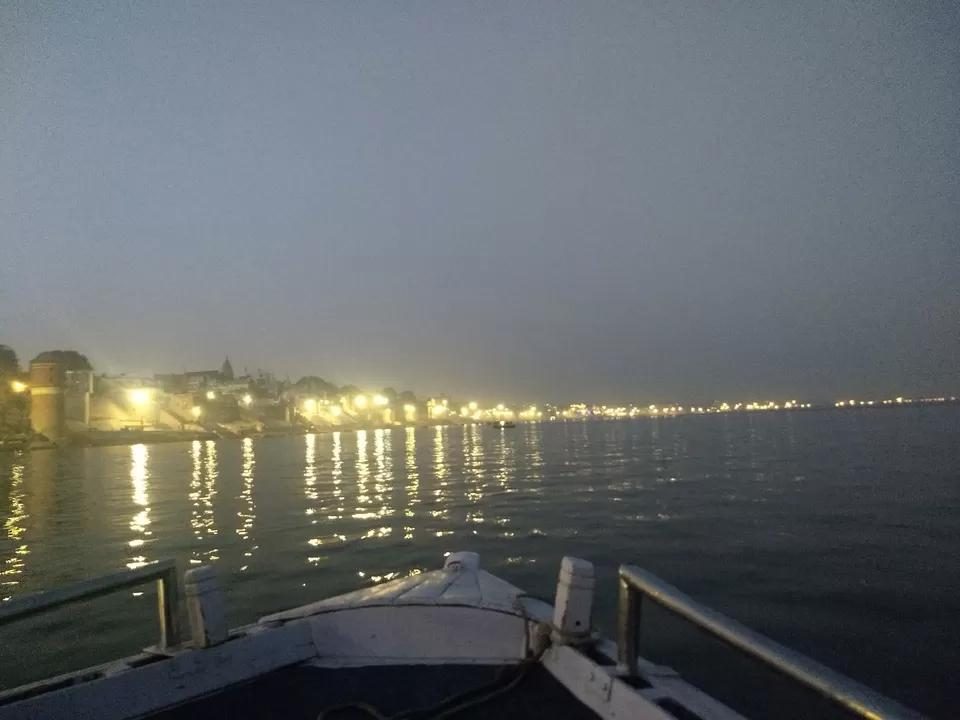 Photo of Banaras, Uttar Pradesh, India by pd_live2travel