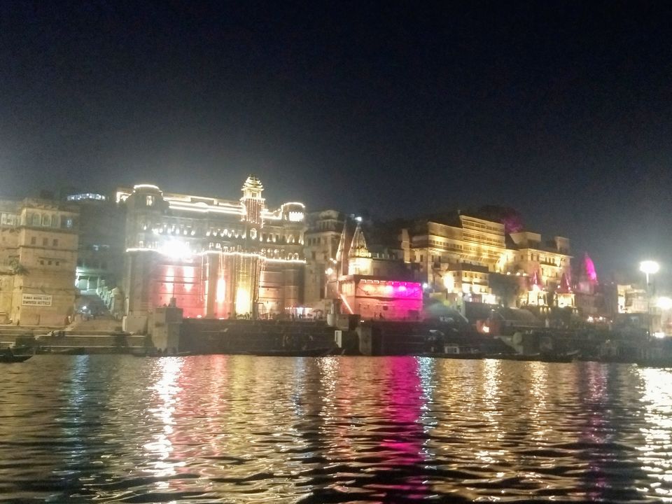 Photo of Mesmerising and surreal ghats and Ganga aarti in pious city - Kashi 1/1 by pd_live2travel