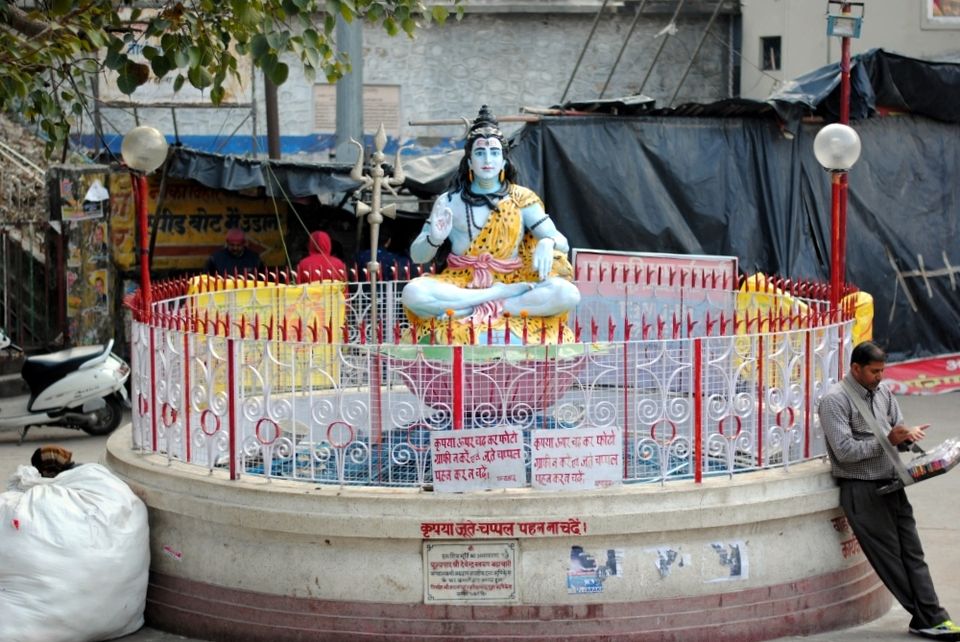Photo of Rishikesh, yoga and baba bags by debanish