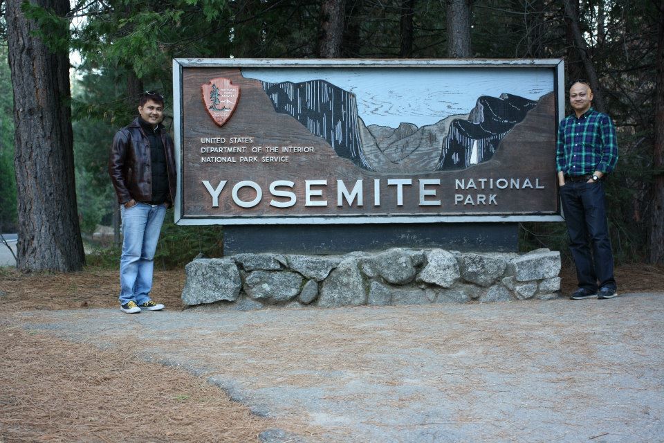 Photo of #SwipeRightToTravel Beautiful Yosemite And Tahoe Lake-I 1/12 by Gopa Bezboruah