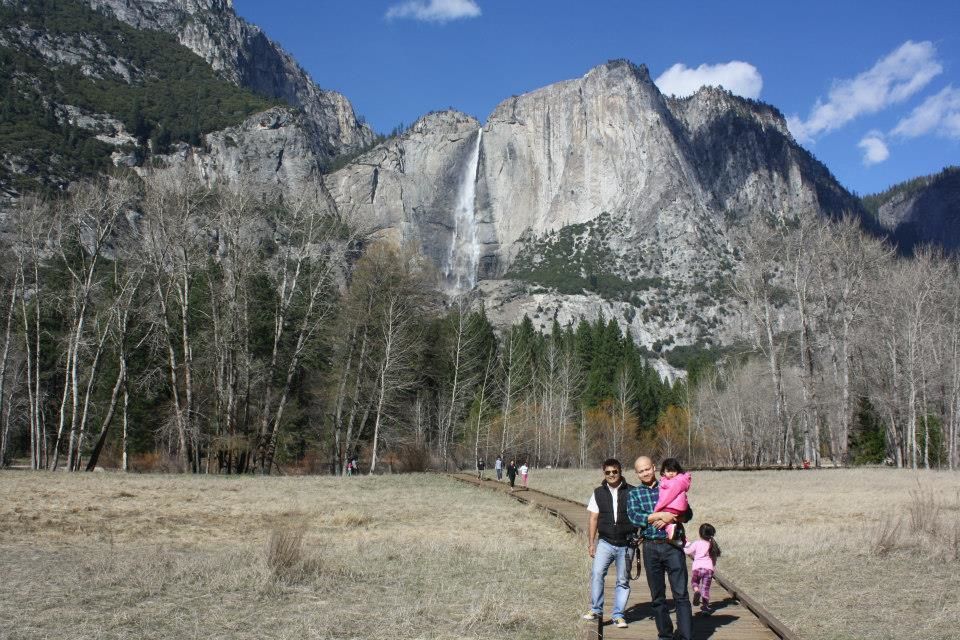 Photo of #SwipeRightToTravel Beautiful Yosemite And Tahoe Lake-I 2/12 by Gopa Bezboruah