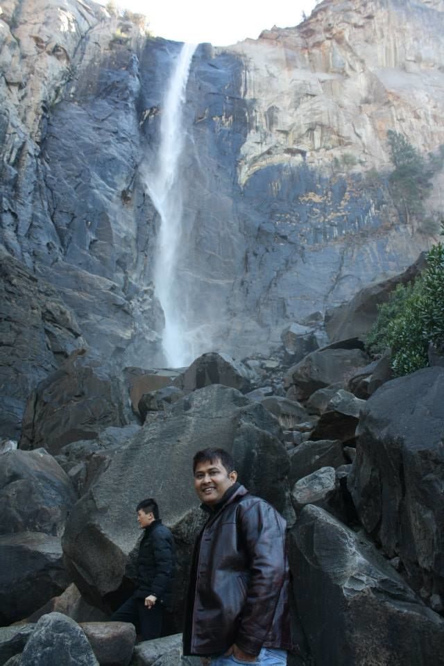 Photo of #SwipeRightToTravel Beautiful Yosemite And Tahoe Lake-I 8/12 by Gopa Bezboruah