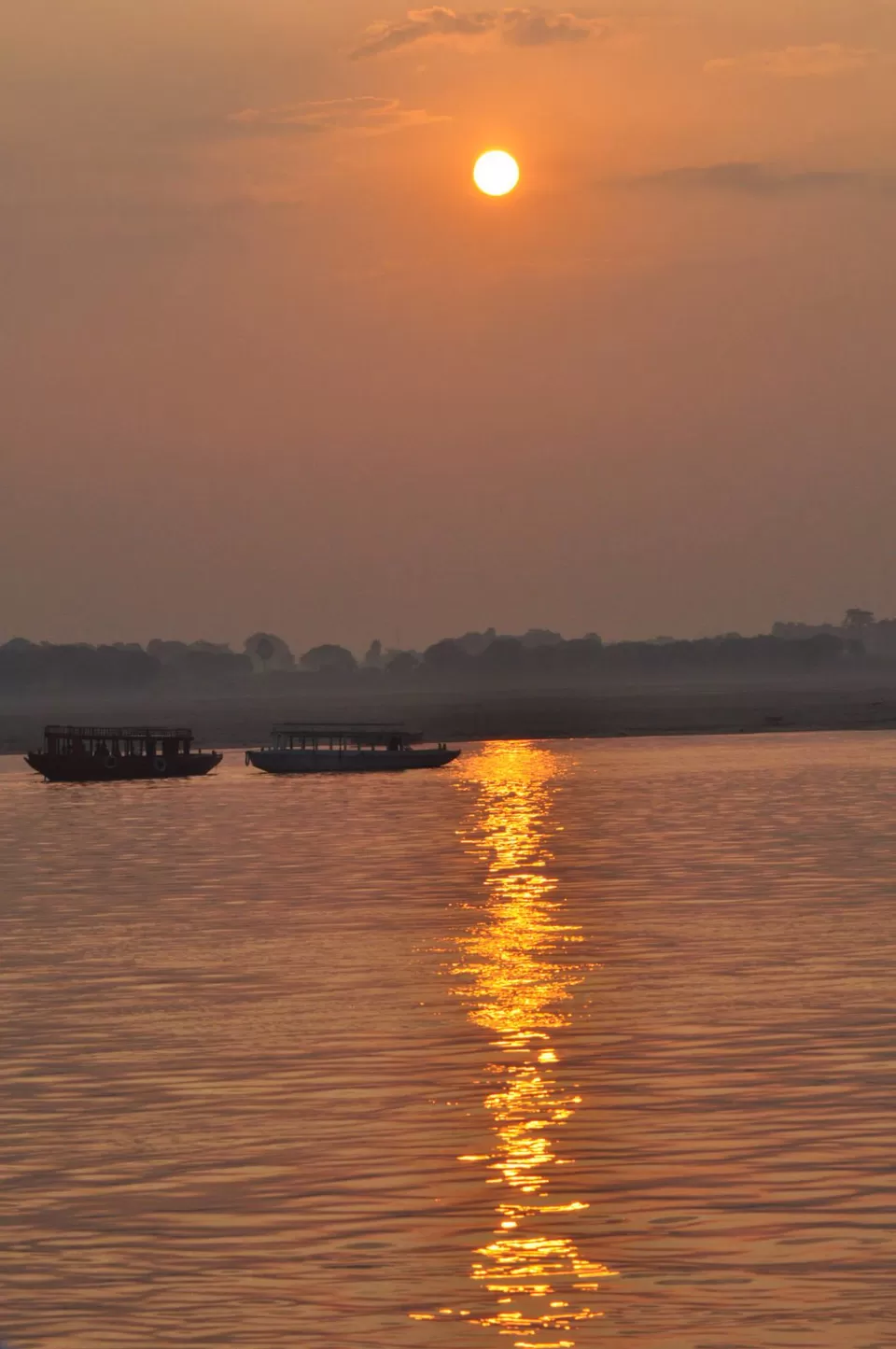 Photo of Varanasi by Rajendra Makharia