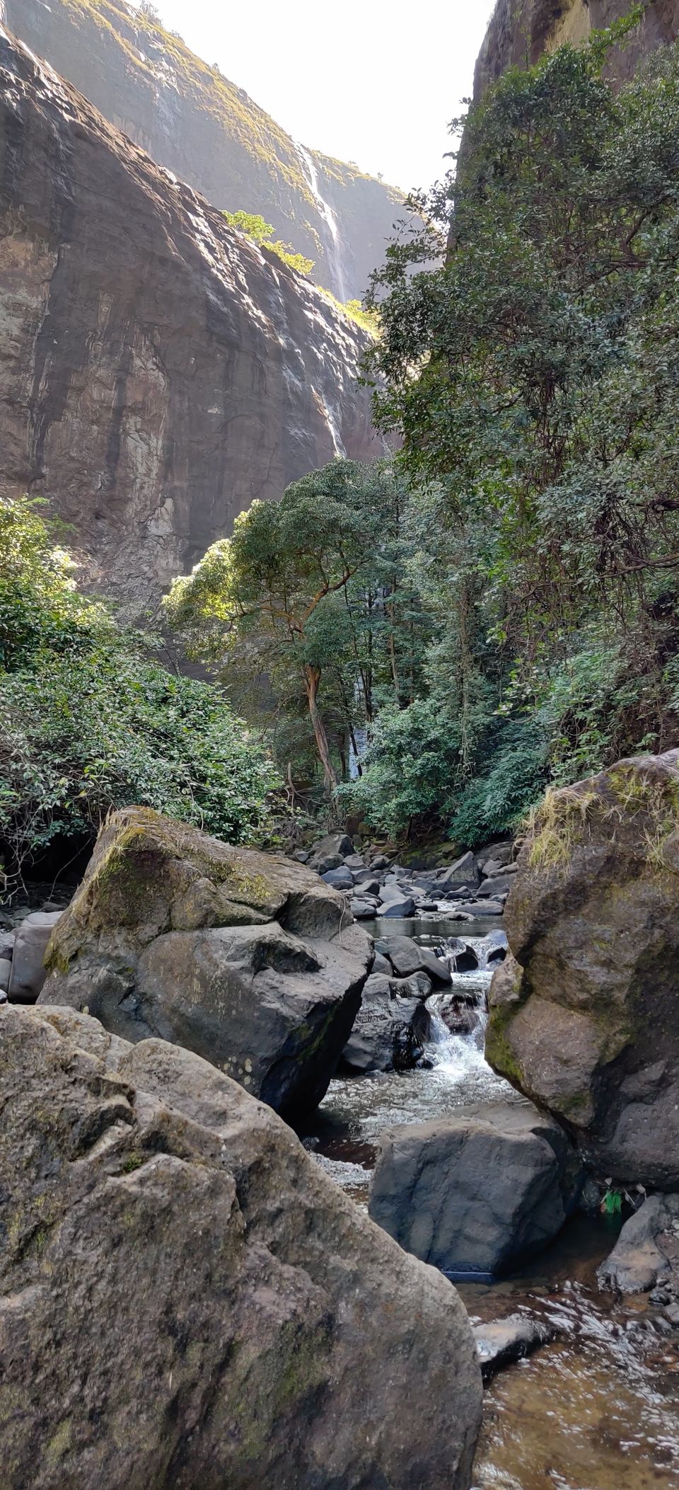 Photo of Devkund Waterfall, Mangaon, Maharashtra, India by Pravasibaba