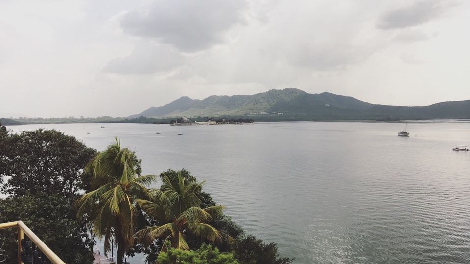 Photo of Lake Pichola, Pichola, Udaipur, Rajasthan, India by Sukhmeet Singh