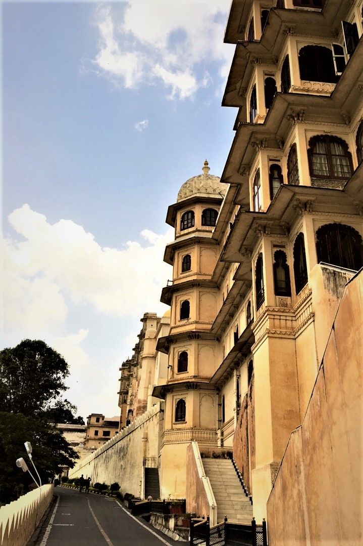 Photo of City Palace, Udaipur, Rajasthan, India by Sukhmeet Singh