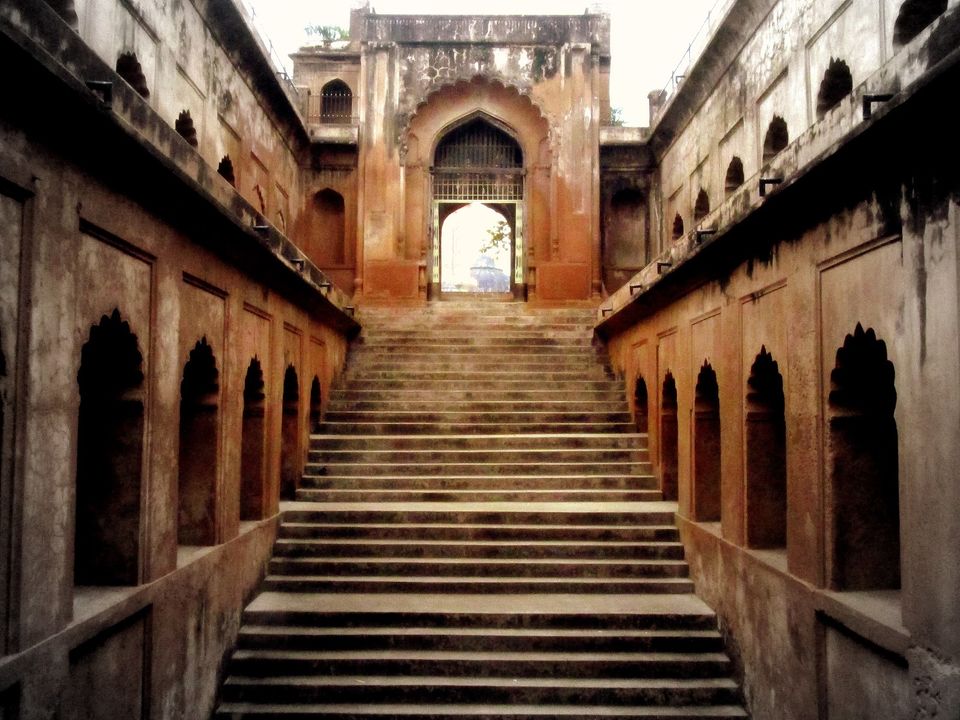 Photo of Muskuraiye ki Aap Lucknow mein hain ! 2/7 by Yogesh Chauhan