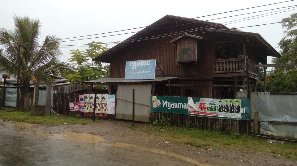 Photo of Moreh, Manipur, India by Srijani Banerjee