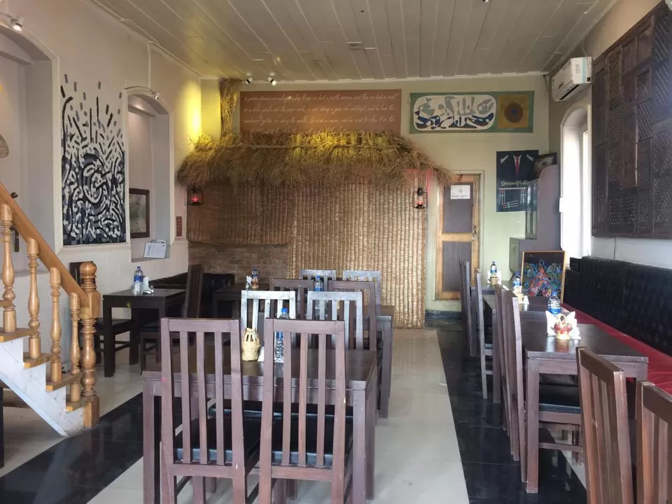 Photo of Goodfellas: Food, Art, Entertainment., Residency Road, Srinagar by Syed Jazib Ali