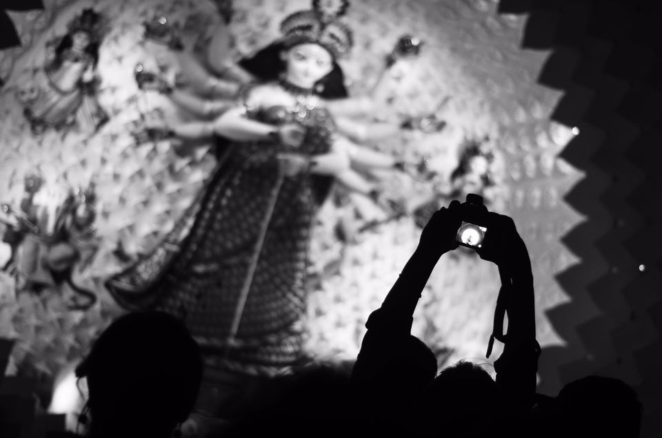 Photo of Folks on The Road : Calcutta in Monochrome 1/34 by Paushali Majumder