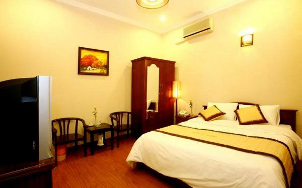 Photo of Hotel Bodega, Hang Bong, Hanoi, Vietnam by Arundhati Sridhar