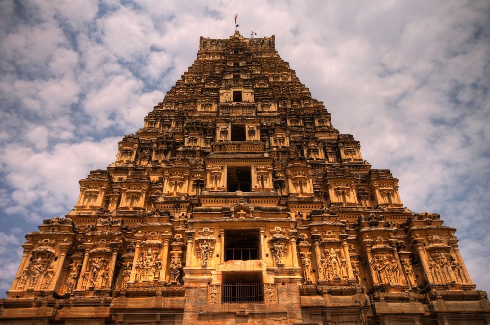 Photo of Virupaksha Temple, Hampi, Karnataka, India by Arundhati Sridhar