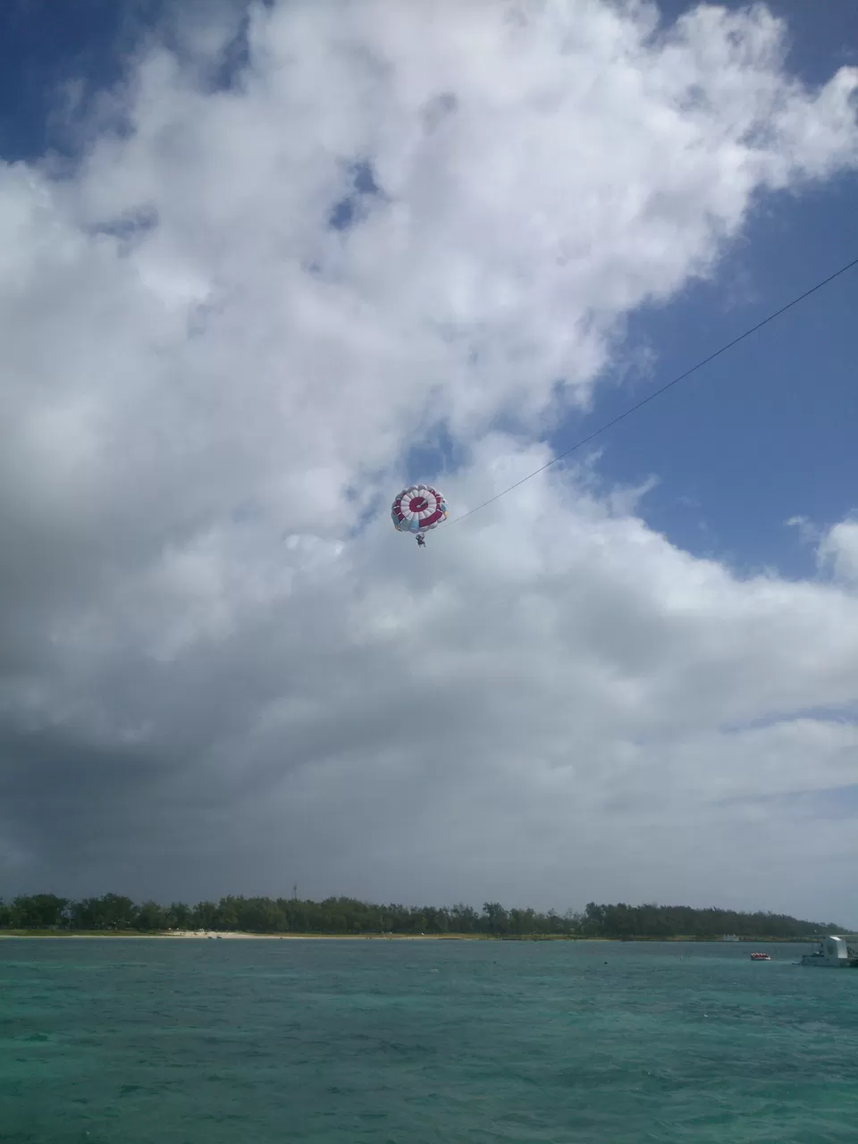 Photo of Île aux Cerfs, Île aux Cerfs, Mauritius by Sonia Vyas