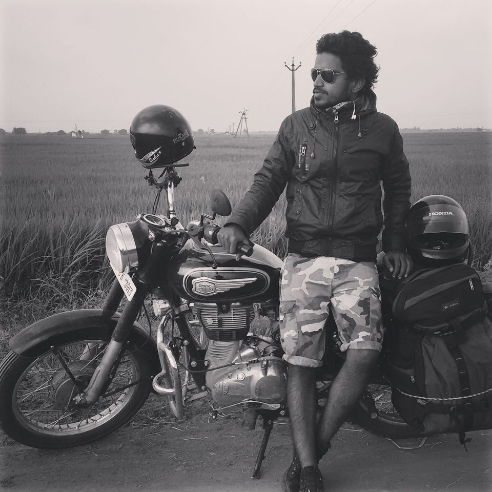 Photo of A coastal kiss:Kochi-Vizag road trip 17/26 by Venuu Zac