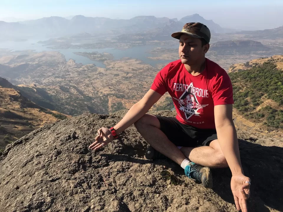 Photo of Kalsubai Peak, Indore, Maharashtra, India by Abhishek Anand (aKa)