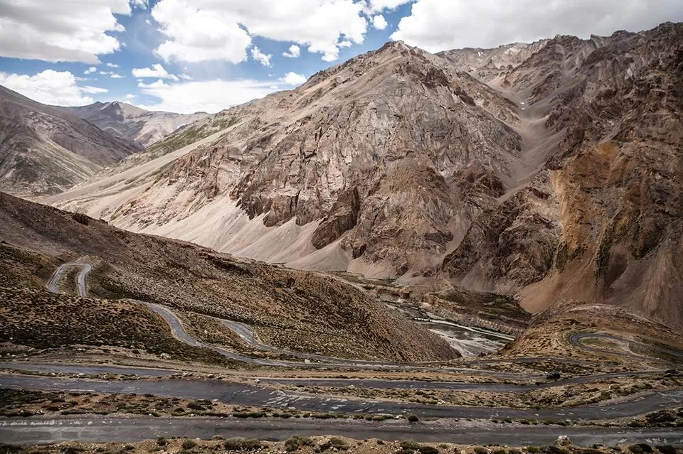 Photo of Leh Manali Highway, Leh Manali Hwy, Tibetan Colony, Manali, Himachal Pradesh, India by Arun