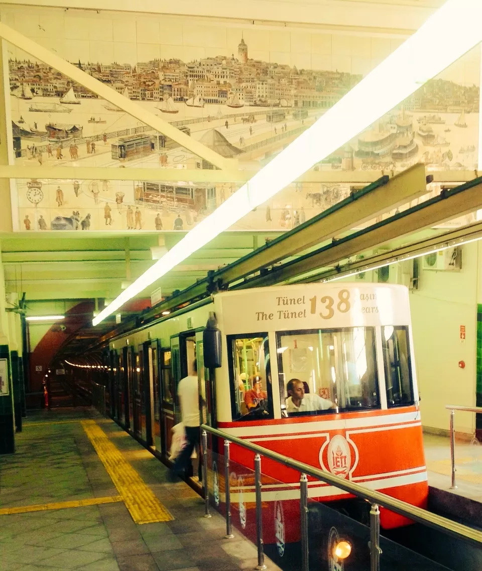 Photo of Tünel, Beyoğlu, Türkiye by Erol Utgun