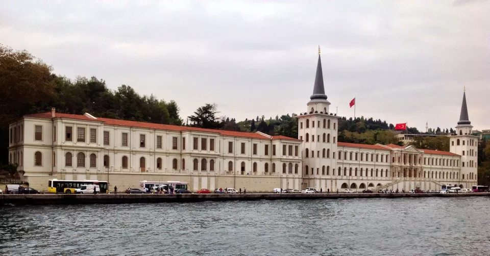 Photo of Eminönü Boğaz Şehir Hatları İskelesi, Ragıp Gümüşpala Caddesi, İstanbul, Türkiye by Erol Utgun