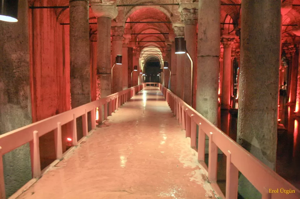 Photo of Basilica Cistern, Şeftali Sokak, İstanbul, Türkiye by Erol Utgun