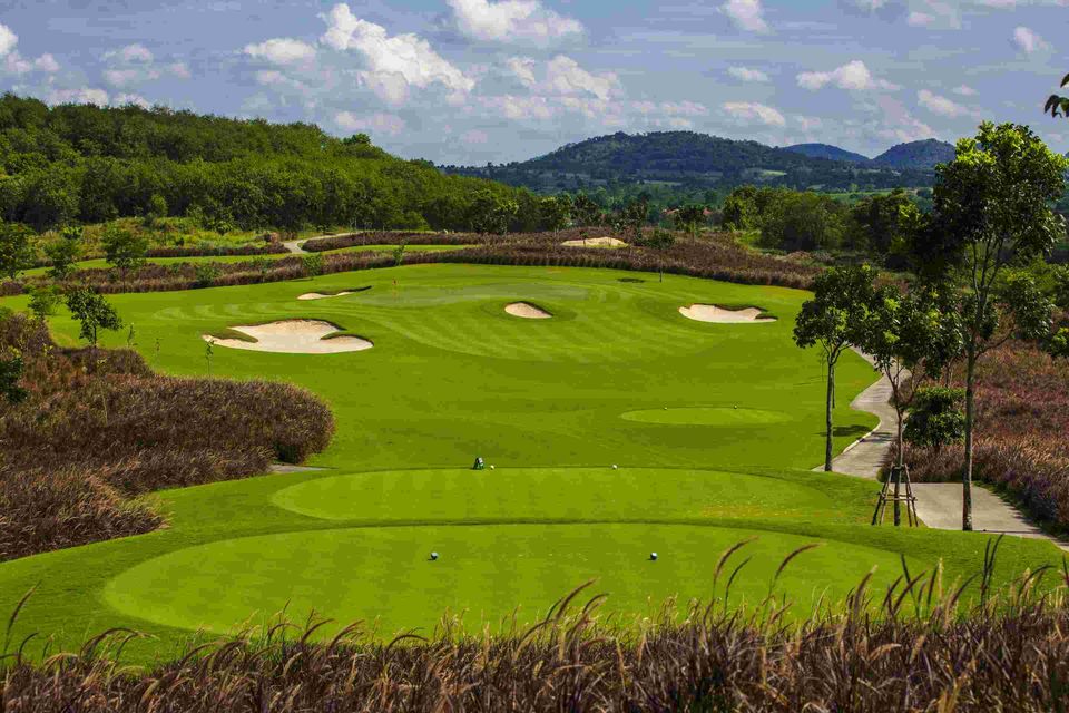 Photo of Golfing in Bangkok 6/6 by Brightsun Travel
