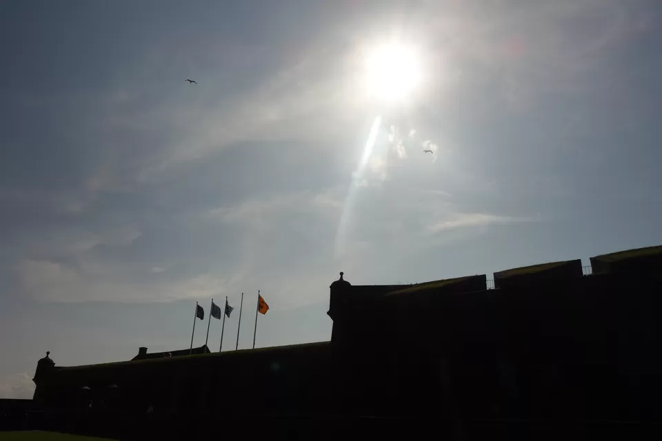 Photo of Edinburgh, United Kingdom by Radhika Newar
