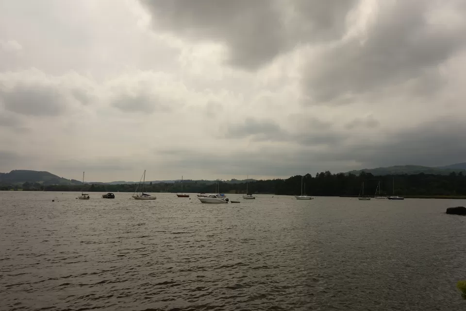 Photo of Oxenholme, United Kingdom by Radhika Newar
