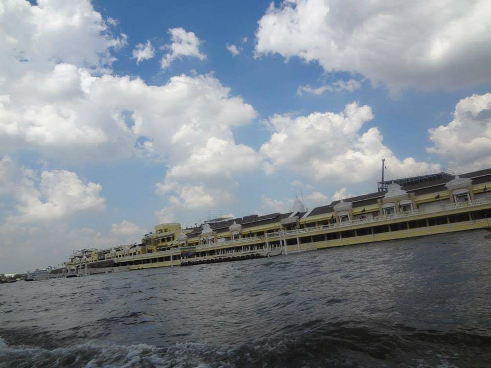 Photo of Chao Phraya River, Bangkok, Thailand by gouri basak