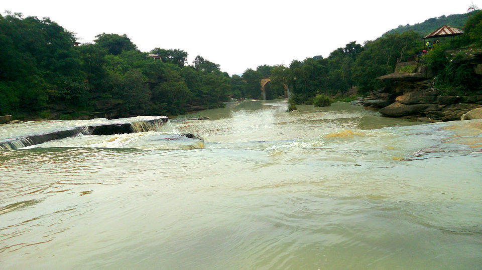 Photo of Lakhaniya Dari - A breathtaking waterfall near the spiritual capital of India, Varanasi 3/17 by Gautam Raj