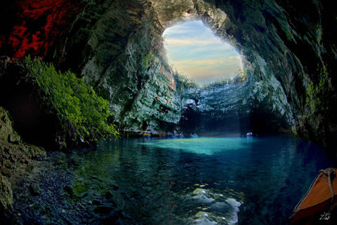 Photo of Sơn Đoòng Cave, Vietnam by Ria Pariksha