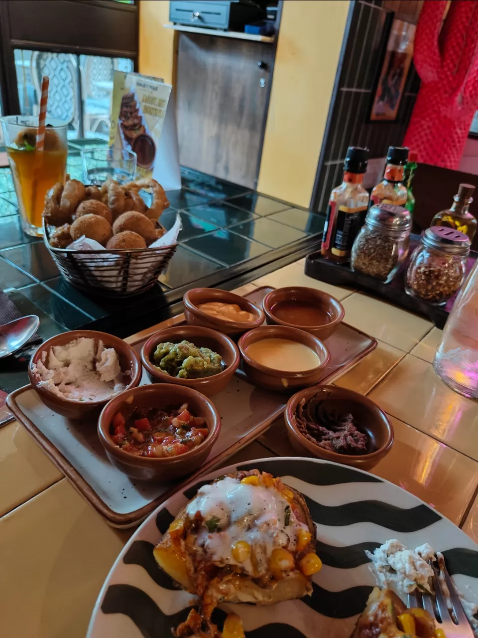 Photo of Are you looking for Monsoon Special Dishes? Daisy Mae Cantina Is Your 'Go To' Place in Delhi! by Sharmila Chand 