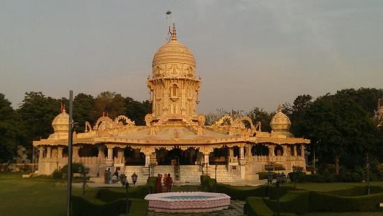 Photo of Vadodara at its best 12/23 by Avaneesh Pareek