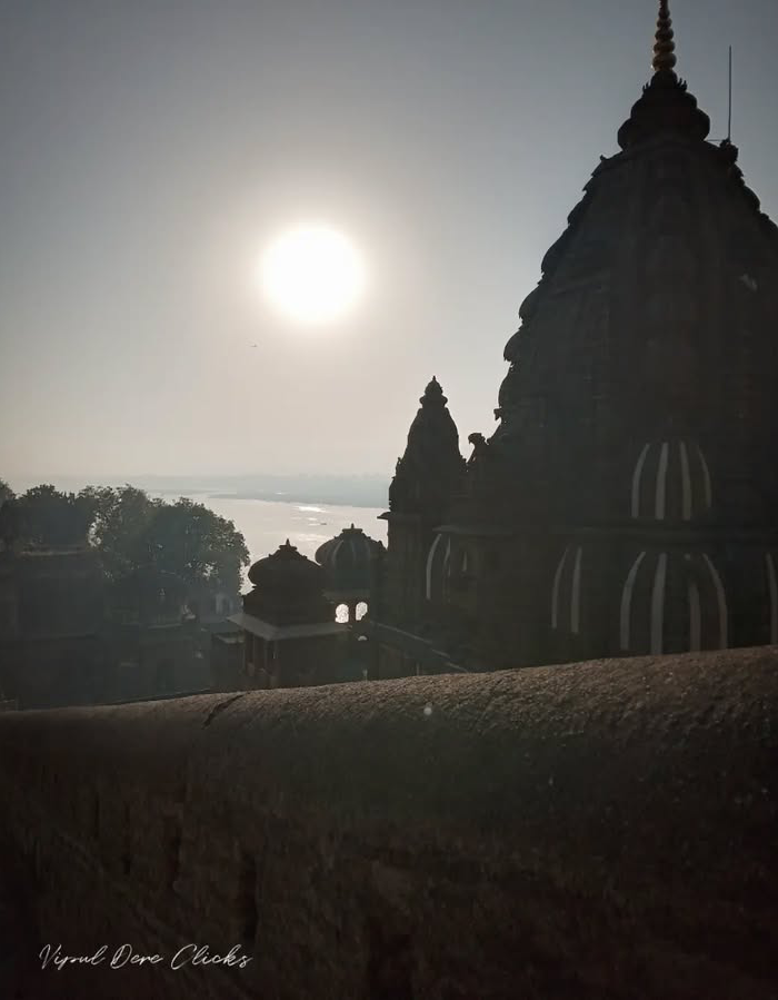 Photo of "First Solo Bike Trip to Maheshwar" by Vipul Dere