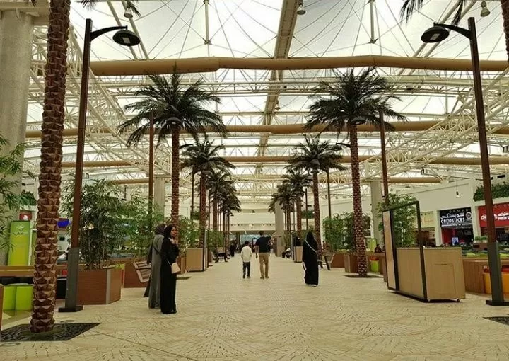 Photo of Mall of Arabia, Al-Nuzhah, Jeddah, Saudi Arabia by Shinjini Majumder