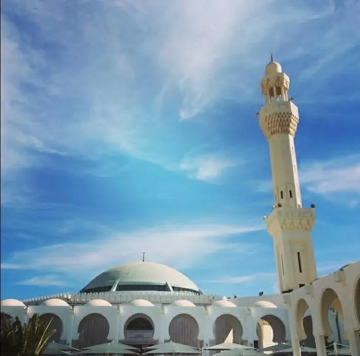 Photo of Al Rahma Mosque, Jeddah, Saudi Arabia by Shinjini Majumder
