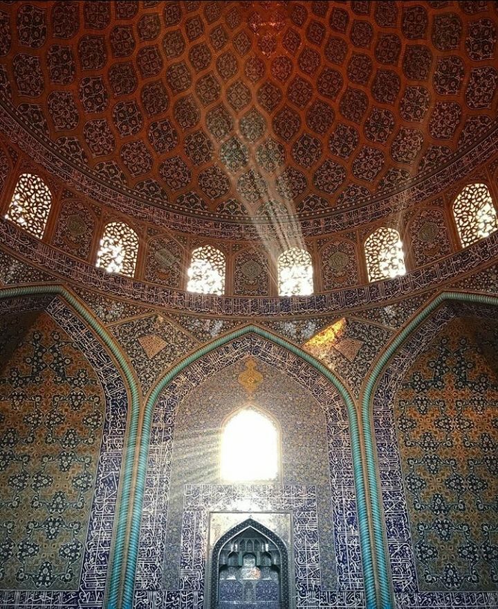 Photo of Imam Mosque, Diziche, Iran by Shinjini Majumder
