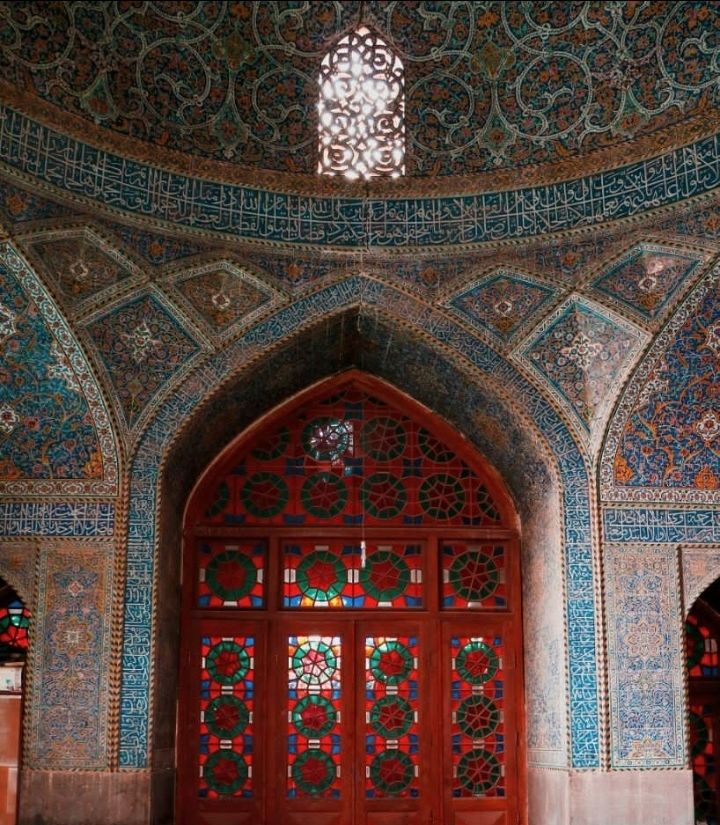 Photo of Sheikh Lotfollah Mosque, Isfahan, Isfahan Province, Iran by Shinjini Majumder