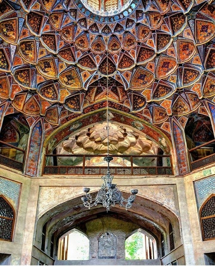 Photo of Khaju Bridge, Isfahan, Iran by Shinjini Majumder