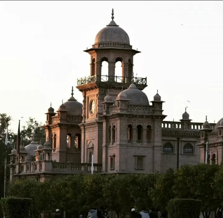 Photo of Masjid Mahabat Khan, Peshawar, Pakistan by Shinjini Majumder