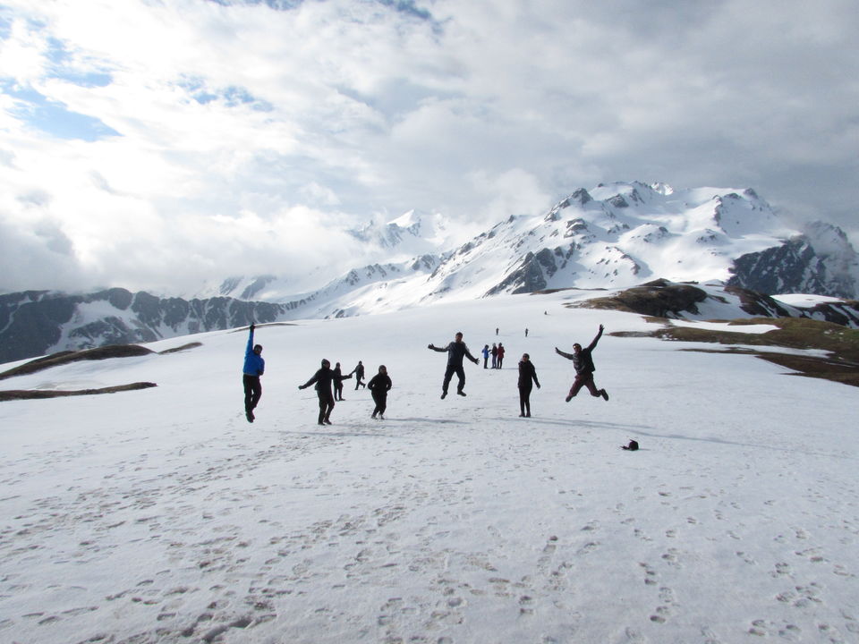 Photo of Sar Pass: Reminiscing my first trekking trip 9/12 by Harshula Sinha