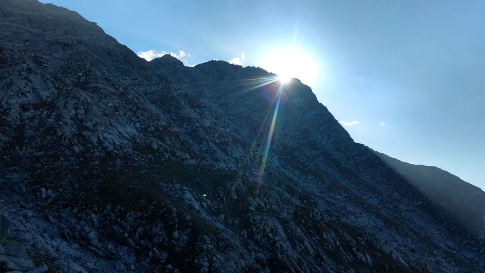 Photo of Indrahar Pass - Trek to Boulders by Shanky Kalra