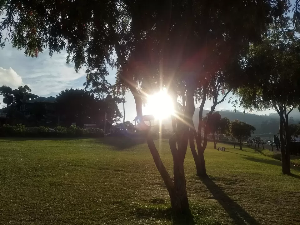 Photo of Lake Gregory, Nuwara Eliya, Sri Lanka by Shanky Kalra
