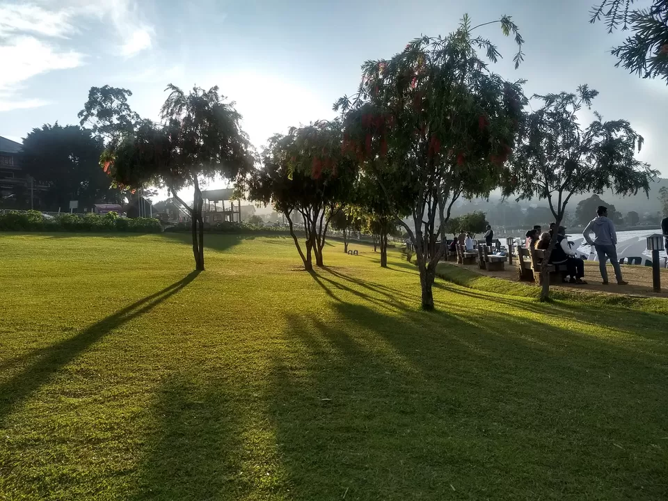 Photo of Lake Gregory, Nuwara Eliya, Sri Lanka by Shanky Kalra